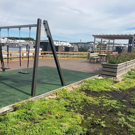 Very Right Next To The Train Station And Free Parking Kotimaailma Apartment Jyvaskyla